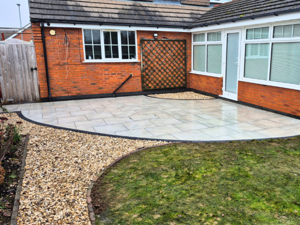 Mr and Mrs Drake's garden project