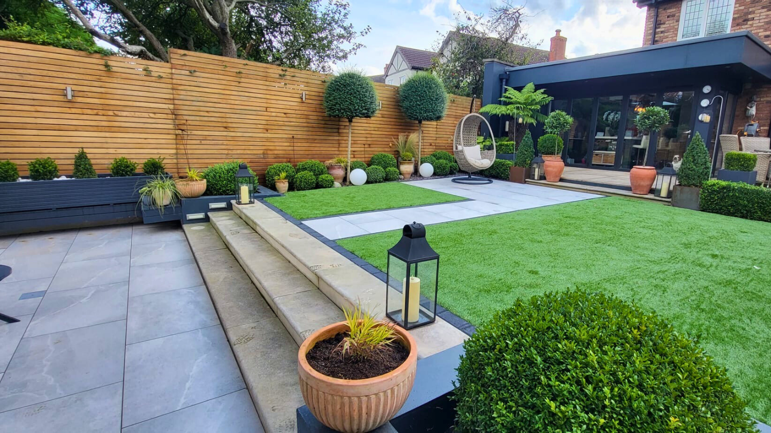 Completed garden transformation by Lincs Landscaping