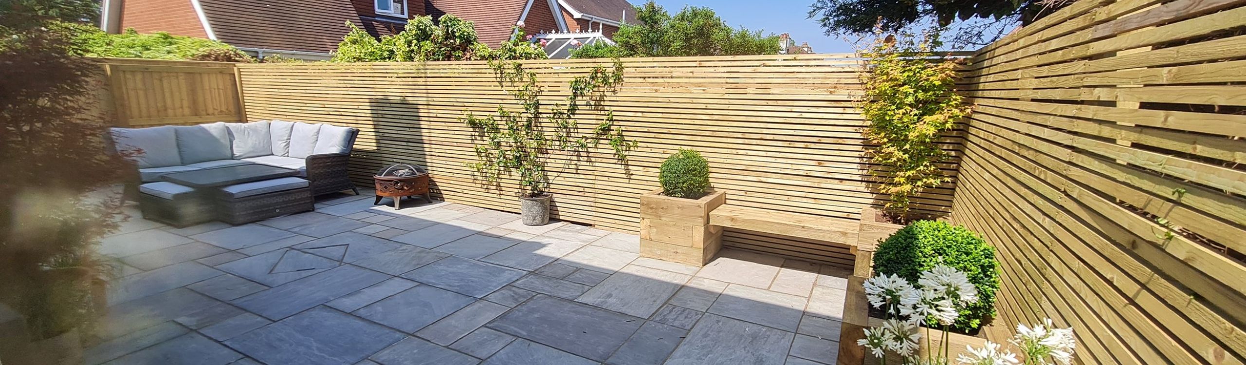 Completed patio project by Lincs Landscaping